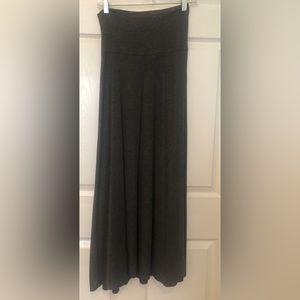 Mac Studio long sporty skirt
